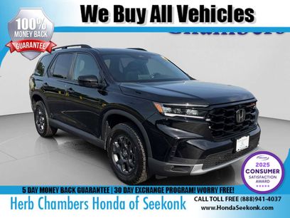 Used 2025 Honda Pilot TrailSport