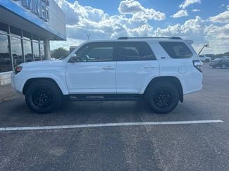 Used 2022 Toyota 4Runner SR5 Premium w/ Moonroof Package RWD video 1