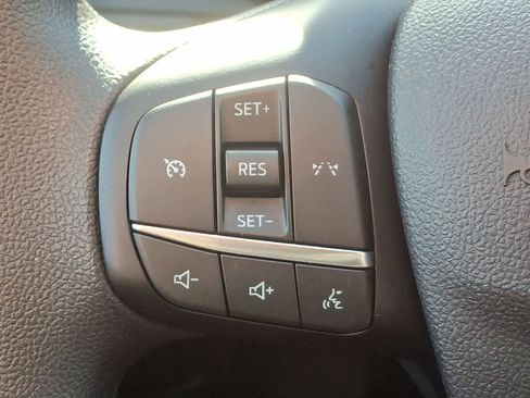 Used 2025 Ford Escape Active image 23