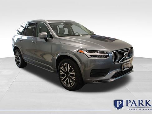 Used 2020 Volvo XC90 T6 Momentum w/ Protection Package Premier AWD/4WD image 1