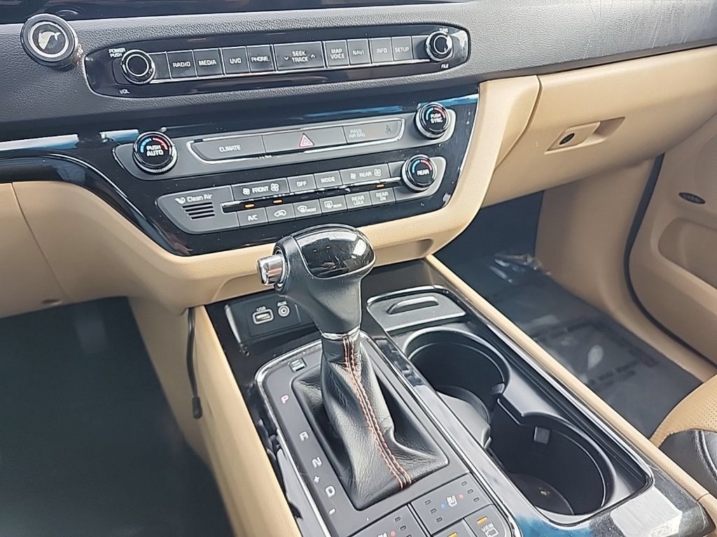 Used 2016 Kia Sedona SX FWD image 10