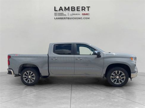 Used 2024 Chevrolet Silverado 1500 LT AWD/4WD image 6