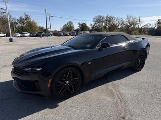 Used 2020 Chevrolet Camaro LT video 2