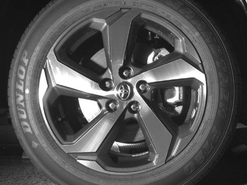 New 2025 Toyota RAV4 SE image 14