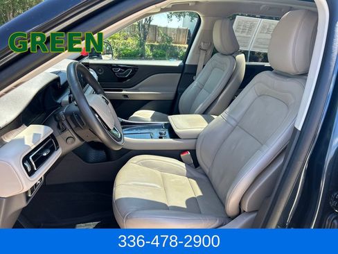 Certified 2024 Lincoln Aviator Reserve w/ Equipment Group 201A AWD/4WD image 11