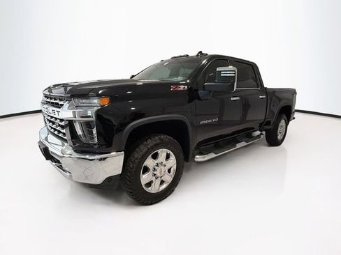 Used 2023 Chevrolet Silverado 2500 LTZ w/ LTZ Convenience Package AWD/4WD image 3