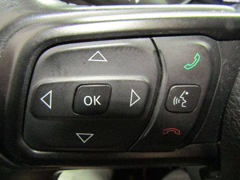 Used 2020 Jeep Wrangler Unlimited Sport S image 24