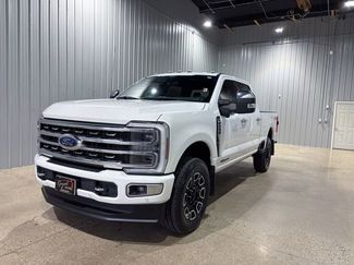 Used 2024 Ford F250 Platinum video 1