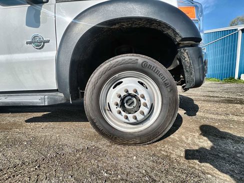 Used 2016 Ford F550 4x4 Regular Cab Super Duty image 18