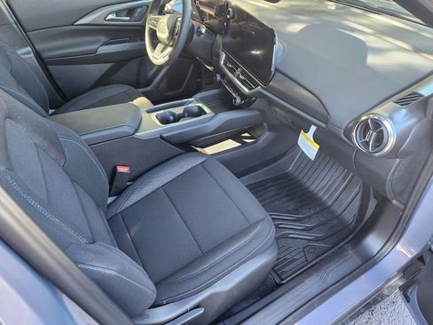 New 2026 Chevrolet Equinox EV LT image 7