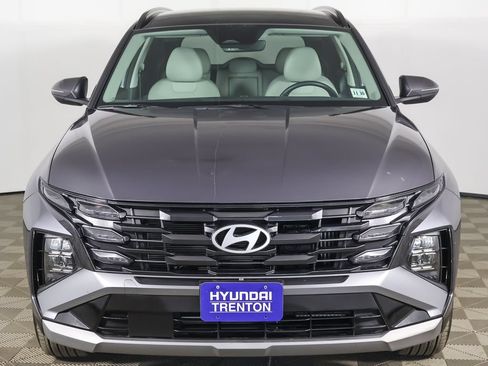 Certified 2025 Hyundai Tucson SEL AWD/4WD image 12