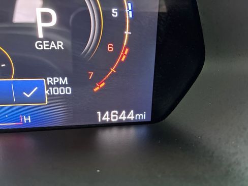 Used 2024 Chevrolet Colorado Z71 w/ Z71 Convenience Package 2 image 17