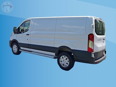 Used 2025 Ford Transit 250 Low Roof w/ Exterior Upgrade Package RWD image 6