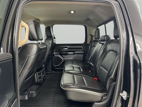 Used 2019 RAM 1500 Laramie AWD/4WD image 15