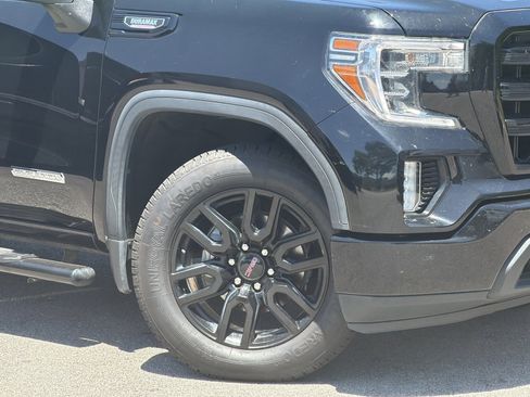 Used 2021 GMC Sierra 1500 Elevation w/ X31 Off-Road Package AWD/4WD image 3