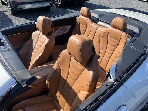 Used 2019 BMW M850i xDrive Convertible w/ Driver Assistance Package image 17
