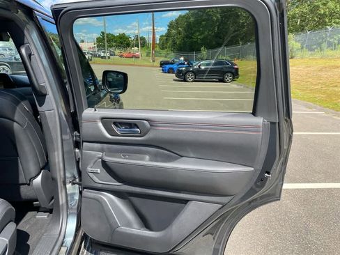 New 2025 Nissan Armada PRO-4X w/ Pro-4X Premium Package image 24