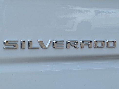 Used 2022 Chevrolet Silverado 1500 RST w/ Z71 Off-Road Package image 31