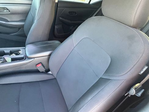 Certified 2024 Nissan Sentra S image 30