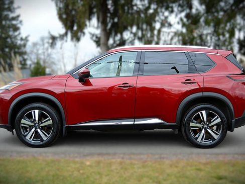 Used 2023 Nissan Rogue SL image 8