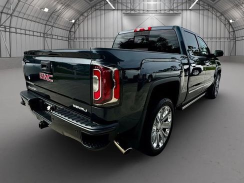Used 2017 GMC Sierra 1500 Denali w/ Denali Ultimate Package AWD/4WD image 8