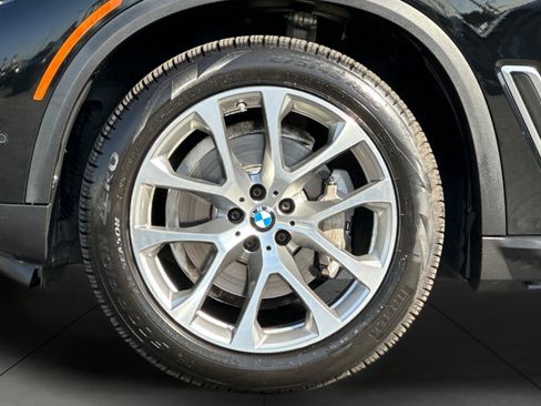 Used 2022 BMW X5 sDrive40i w/ Premium Package RWD image 26