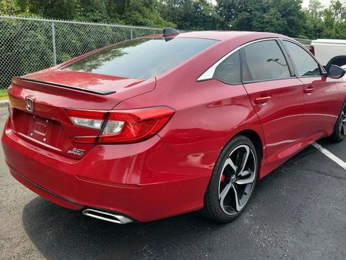 Used 2021 Honda Accord Sport image 2