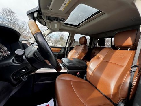 Used 2016 RAM 1500 Laramie Longhorn w/ Convenience Group image 41