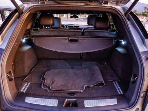 Used 2024 Cadillac XT5 Premium Luxury image 30