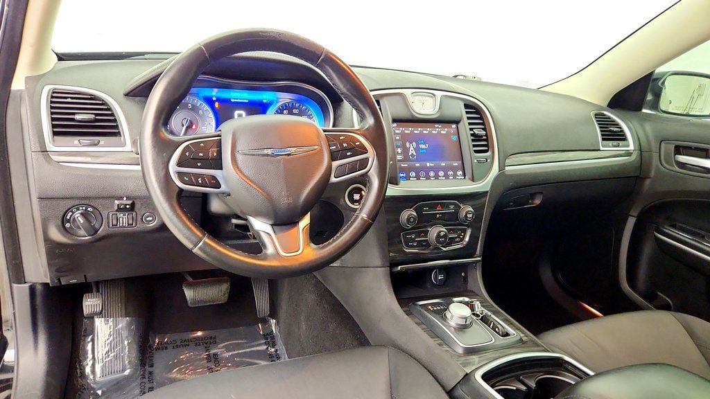 Used 2020 Chrysler 300 Touring w/ Sport Appearance Package RWD image 12