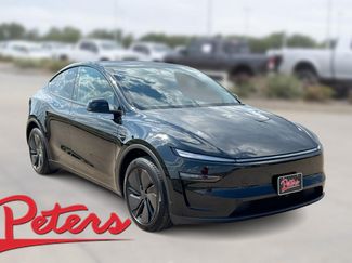 Used 2026 Tesla Model Y Long Range RWD video 1