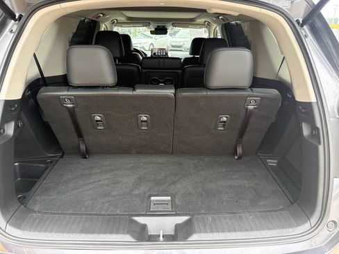 Certified 2025 Honda Pilot Touring image 32