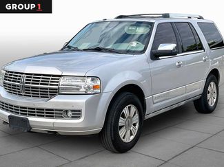 Used 2010 Lincoln Navigator 4WD video 1
