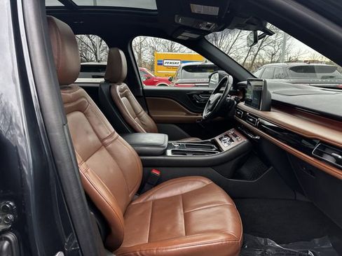 Certified 2023 Lincoln Aviator Reserve w/ Equipment Group 201A image 34