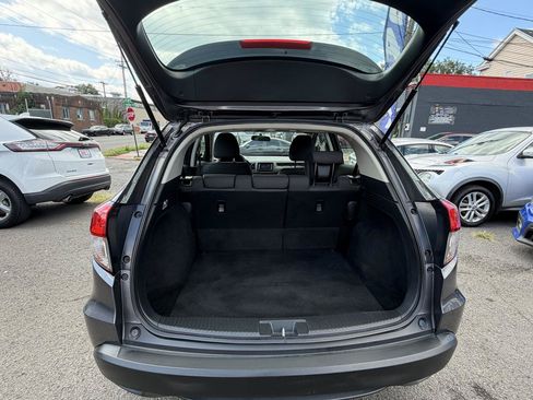 Used 2022 Honda HR-V LX image 12