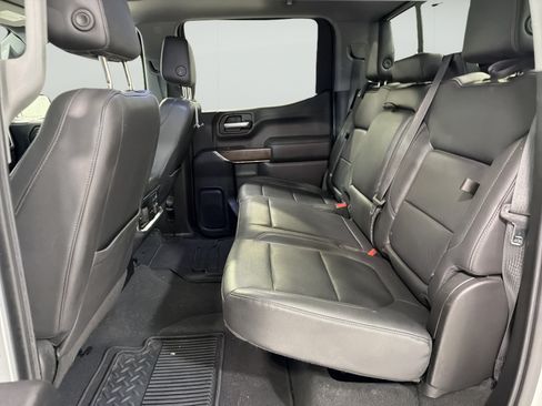 Used 2021 GMC Sierra 1500 SLT RWD image 10