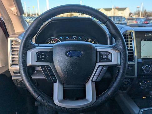 Used 2016 Ford F150 Lariat image 27