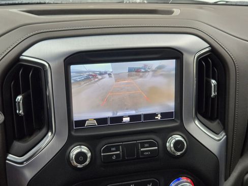 Certified 2020 GMC Sierra 1500 SLT image 18