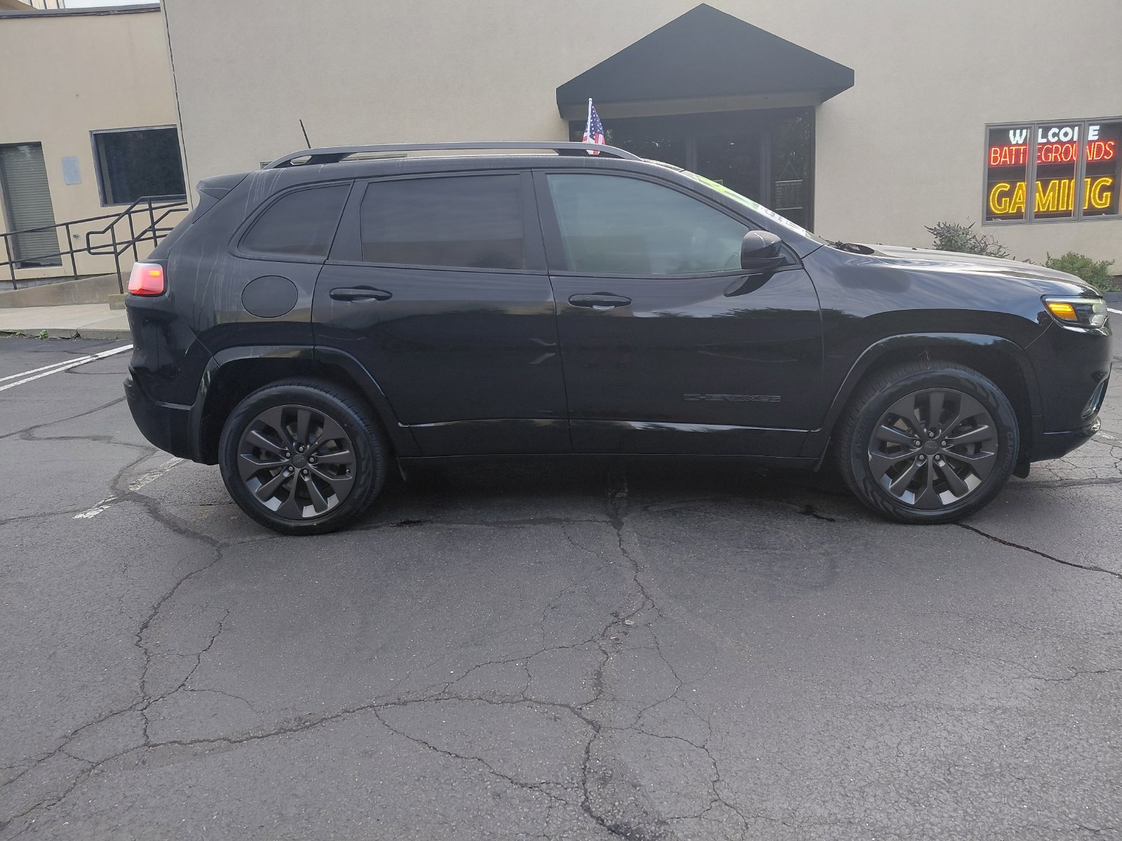 Used 2019 Jeep Cherokee High Altitude AWD/4WD image 36