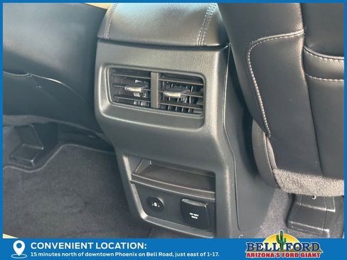 Used 2024 Ford Edge SEL w/ Convenience Package image 12