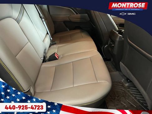 Used 2025 Chevrolet Colorado ZR2 w/ Technology Package AWD/4WD image 28