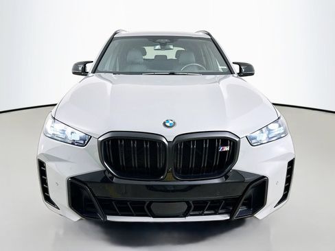 Used 2024 BMW X5 M60i AWD/4WD image 2