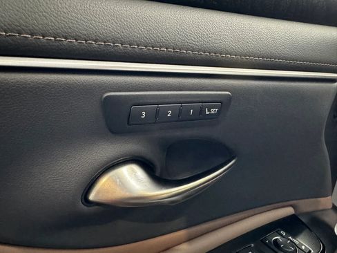 Used 2023 Lexus ES 250 w/ Premium Package AWD/4WD image 21