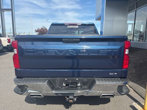 Used 2019 Chevrolet Silverado 1500 LT w/ All-Star Edition AWD/4WD image 7