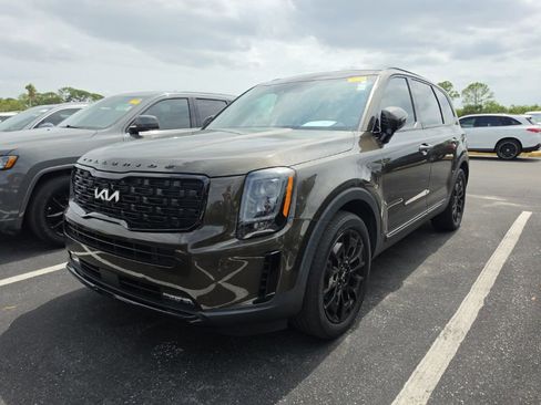 Certified 2022 Kia Telluride SX w/ SX Prestige Package AWD/4WD image 8