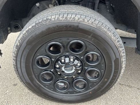 Used 2024 Ford F250 Lariat w/ Black Appearance Package AWD/4WD image 13