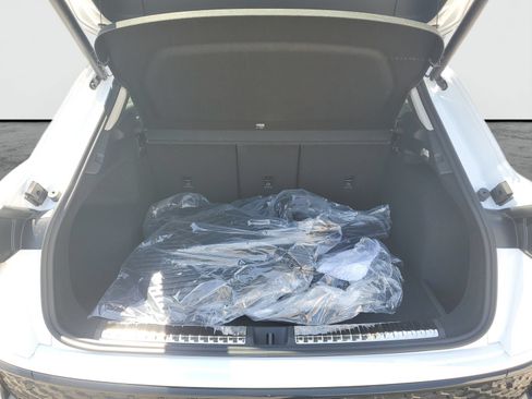 New 2026 Audi Q3 quattro 2.0T AWD/4WD image 8
