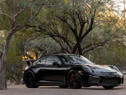 Used 2018 Porsche 911 GT3 image 13