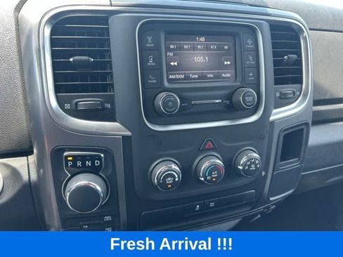 Used 2024 RAM 1500 Classic SLT AWD/4WD image 17