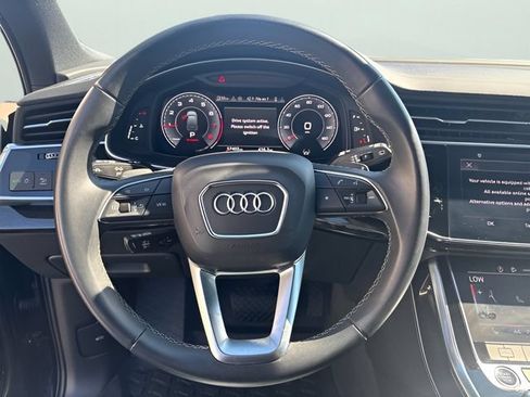 Used 2025 Audi Q7 3.0T Premium AWD/4WD image 18
